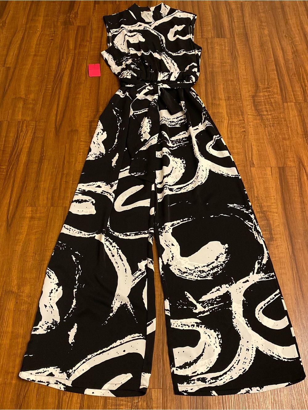 Sleeveless Black & White Wide-Leg Jumpsuit with Belt